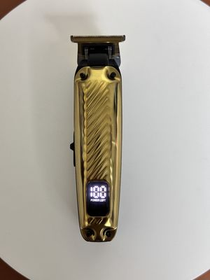 USB LR012  Cordless Trimmer Men Hair Clipper Portable